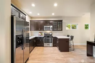 7270 E Grandview St, Port Orchard, WA 98366 - Photo 8