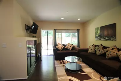 10384 157th Place NE #101, Redmond, WA 98052 - Photo 10