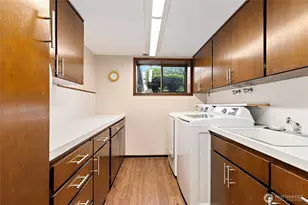 1919 SW Cove Point Rd, Burien, WA 98146 - Photo 24