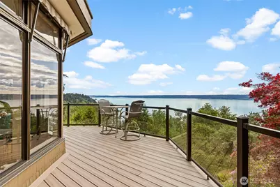 1919 SW Cove Point Road, Burien, WA 98146 - Photo 1