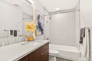 8840 Interlake Ave N, Seattle, WA 98103 - Photo 30