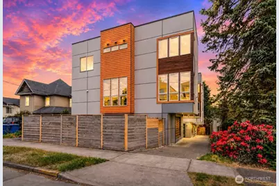 8840 Interlake Avenue N, Seattle, WA 98103 - Photo 1