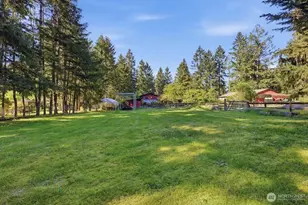 34116 50th Ave E, Eatonville, WA 98328 - Photo 30