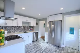 8006 25th Ave NW, Seattle, WA 98117 - Photo 4