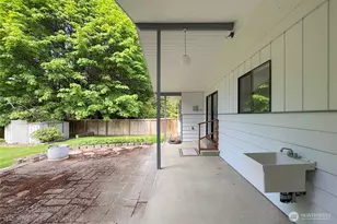370 Dungeness Meadows, Sequim, WA 98382 - Photo 10