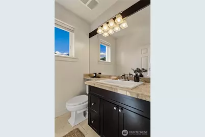 107 29th Avenue E, Seattle, WA 98112 - Photo 16