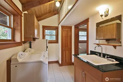 2970 Smugglers Cove Road, Greenbank, WA 98253 - Photo 12