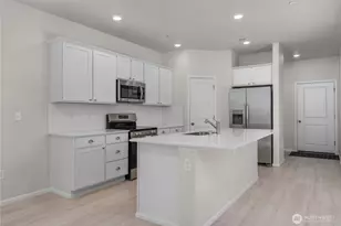 15816 205th Ave E, Bonney Lake, WA 98391 - Photo 14