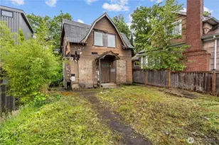 4563 33rd Ave S, Seattle, WA 98118 - Photo 12