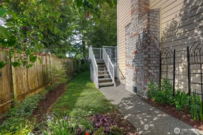 1952 S 371st Pl, Federal Way, WA 98003 - Photo 30