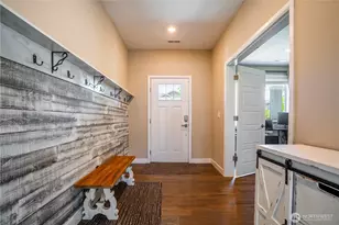 14638 201st Ave E, Bonney Lake, WA 98391 - Photo 2