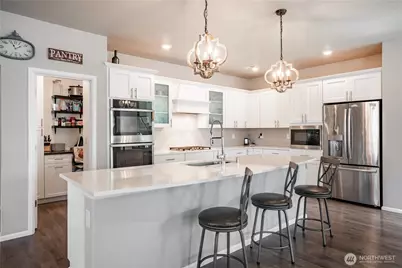 14638 201st Avenue E, Bonney Lake, WA 98391 - Photo 8