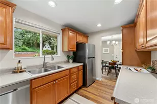 804 Lynnwood Ave NE, Renton, WA 98056 - Photo 10