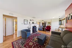 3704 Commercial Ave, Anacortes, WA 98221 - Photo 2