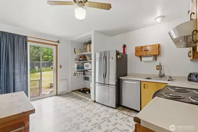 3610 Branson Dr SE, Port Orchard, WA 98366 - Photo 24