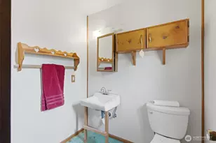 3610 Branson Dr SE, Port Orchard, WA 98366 - Photo 16