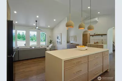 312 Little Valley Lane, Castle Rock, WA 98611 - Photo 10