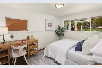 9419 NE 5th Street, Bellevue, WA 98004 - Photo 26