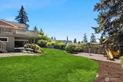 9419 NE 5th Street, Bellevue, WA 98004 - Photo 36