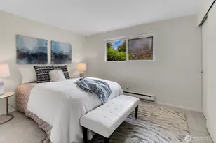 13325 19th Ave NE, Seattle, WA 98125 - Photo 12