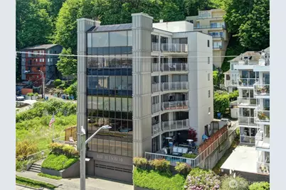 1111 Harbor Avenue SW #500, Seattle, WA 98116 - Photo 2