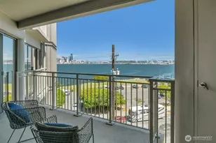 1111 Harbor Ave SW, Seattle, WA 98116 - Photo 24