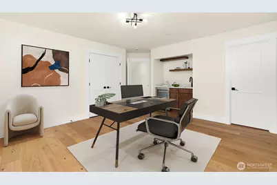 815 130th Avenue NE, Bellevue, WA 98005 - Photo 18