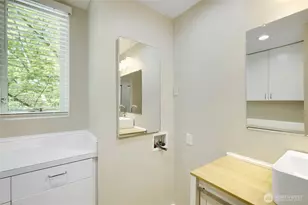 2700 4th Ave, Seattle, WA 98121 - Photo 20