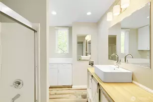 2700 4th Ave, Seattle, WA 98121 - Photo 18