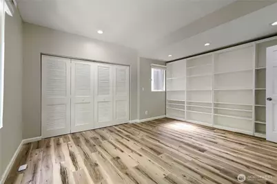 2700 4th Avenue #301, Seattle, WA 98121 - Photo 24