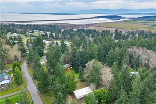 802 Hazzle Ct, Coupeville, WA 98239 - Photo 4