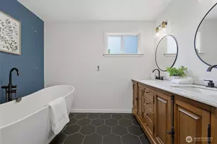 10612 Lake Steilacoom Dr SW, Lakewood, WA 98498 - Photo 18
