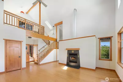 38104 Hillview Lane NE, Hansville, WA 98340 - Photo 14