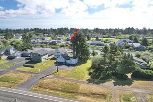 360 Point Brown Ave NE, Ocean Shores, WA 98569 - Photo 2