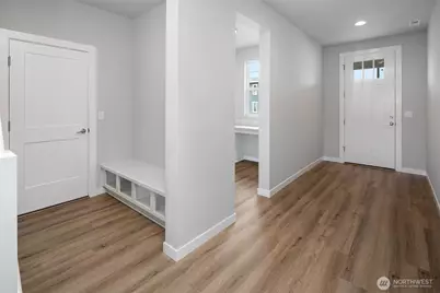 586 SW 97th Street #3, Seattle, WA 98106 - Photo 4