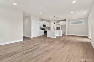 19129 Meridian Dr SE, Bothell, WA 98012 - Photo 4