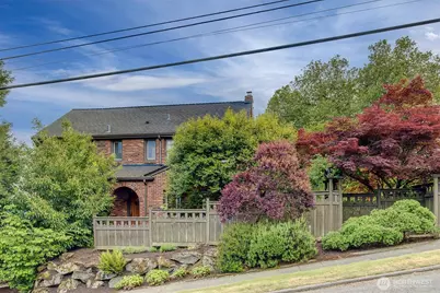 3601 E Cherry Street, Seattle, WA 98122 - Photo 2