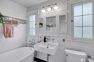 3601 E Cherry St, Seattle, WA 98122 - Photo 24