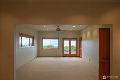 975 E Simmons Road, Port Angeles, WA 98362 - Photo 34