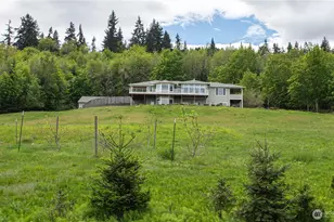 975 E Simmons Rd, Port Angeles, WA 98362 - Photo 1
