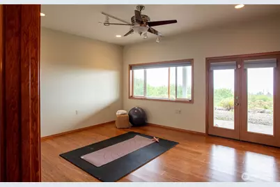 975 E Simmons Road, Port Angeles, WA 98362 - Photo 30