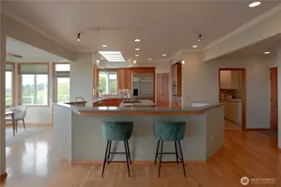 975 E Simmons Rd, Port Angeles, WA 98362 - Photo 4