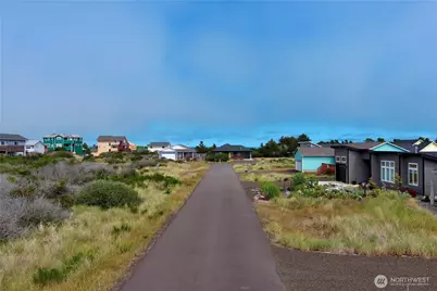 408 N Bel Air Loop SW, Ocean Shores, WA 98569 - Photo 12