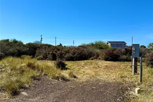 408 N Bel Air Loop SW, Ocean Shores, WA 98569 - Photo 1