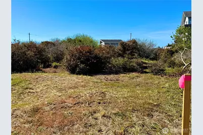 408 N Bel Air Loop SW, Ocean Shores, WA 98569 - Photo 2