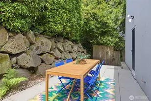 10215 Waters Ave S, Seattle, WA 98178 - Photo 22