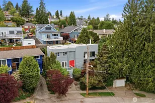 10215 Waters Ave S, Seattle, WA 98178 - Photo 1
