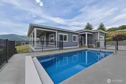 47 Terrace Drive, Manson, WA 98831 - Photo 2