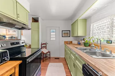 3702 Hunt Street NW #23, Gig Harbor, WA 98335 - Photo 6