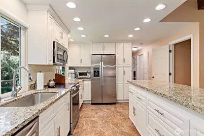 14622 57th Place W, Edmonds, WA 98026 - Photo 10